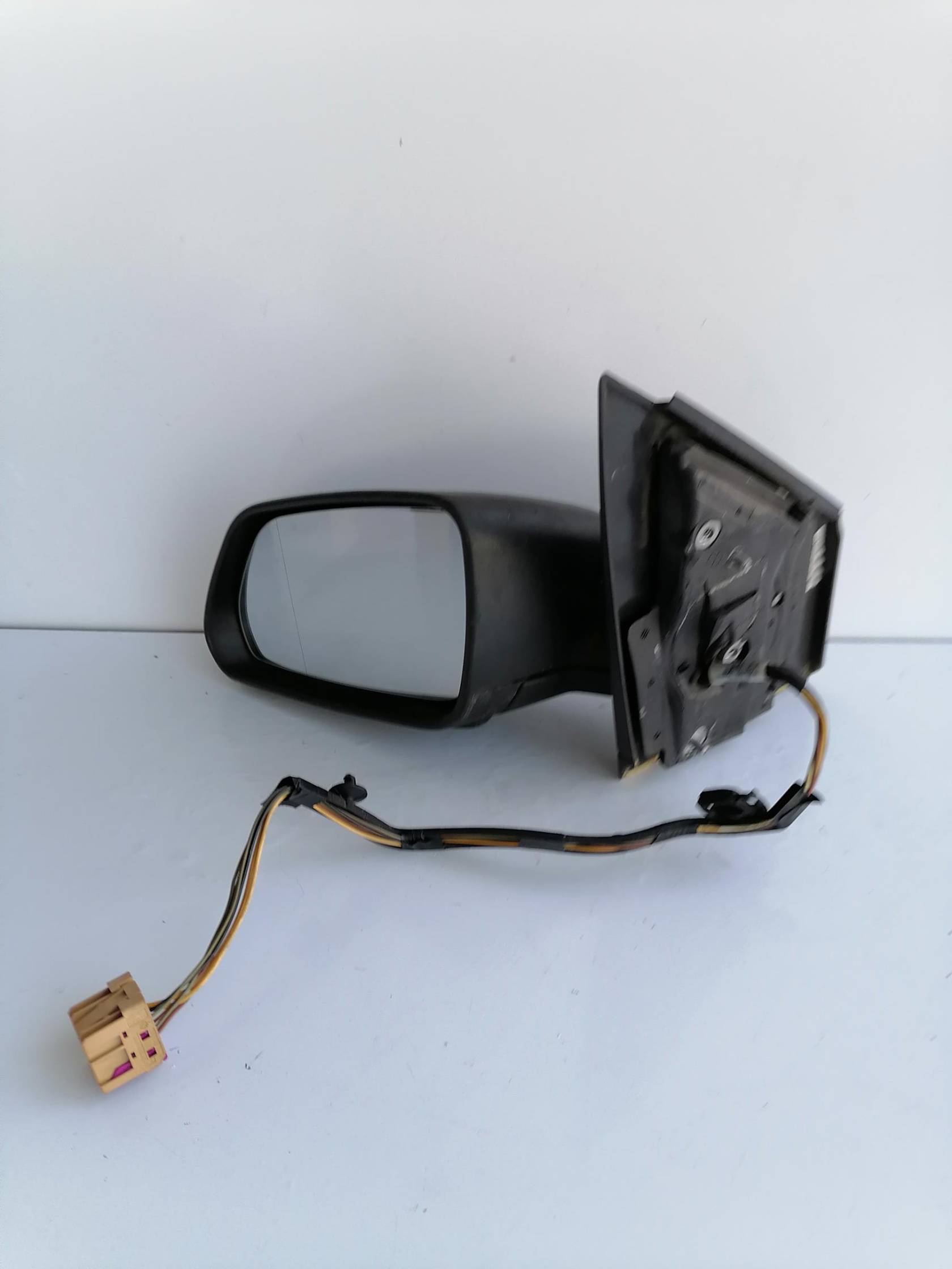 Retrovisore est. regolaz. elettr. sx.